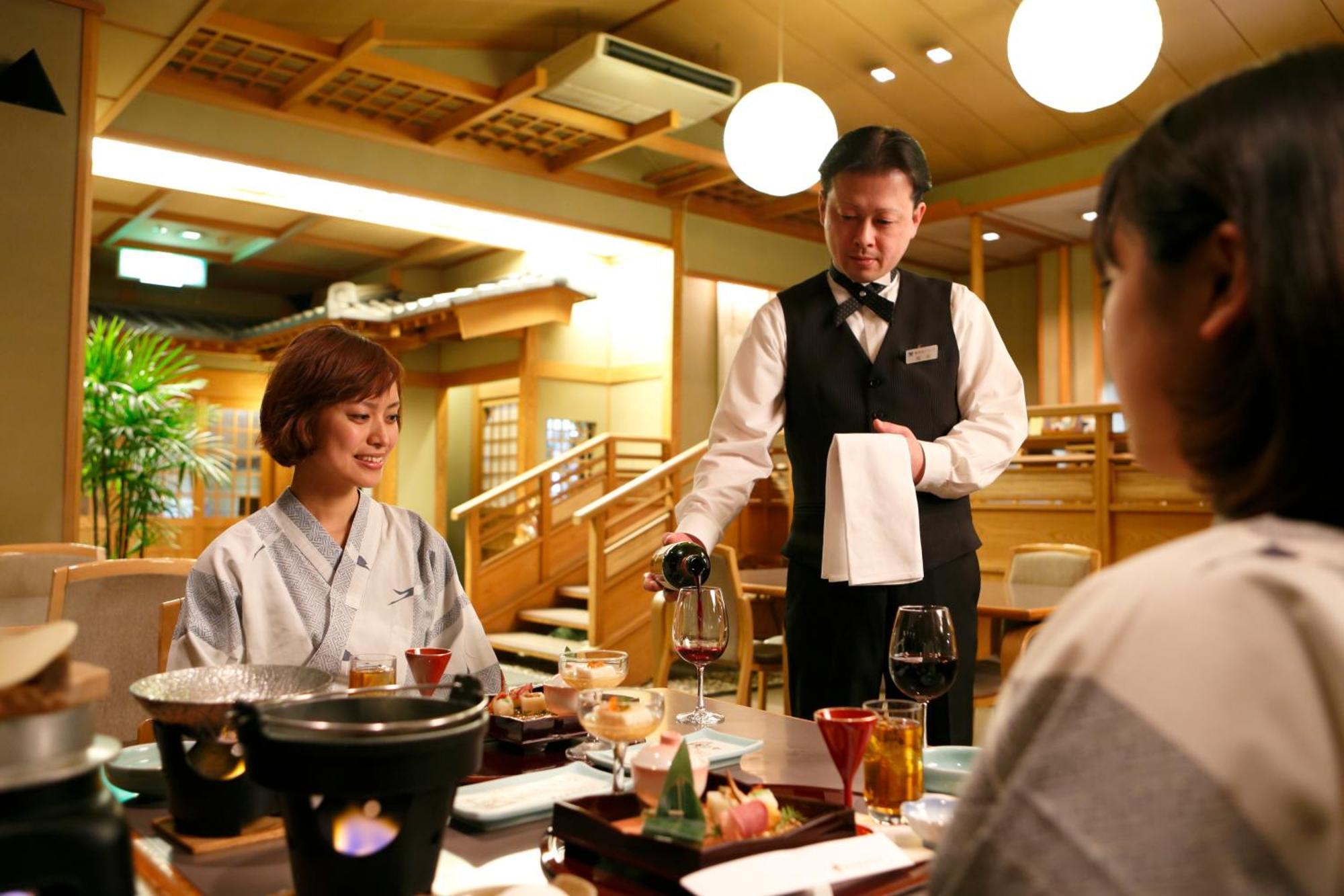 Hodakaso Yamano Hotel Такаяма Экстерьер фото